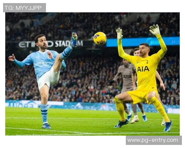 英超激战:巴黎圣日耳曼与热刺战成平局引发全场热议与数据分析