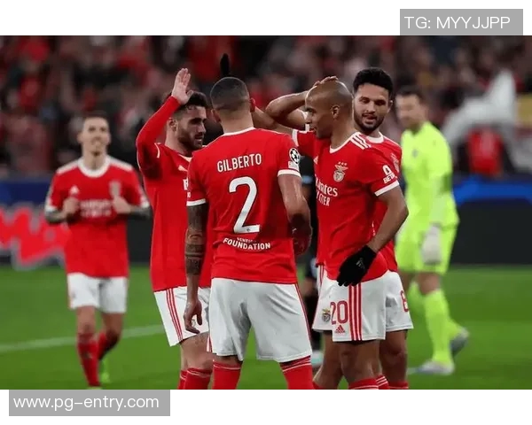 西甲精彩对决本菲卡大胜尤文图斯全场沸腾瞬间回顾