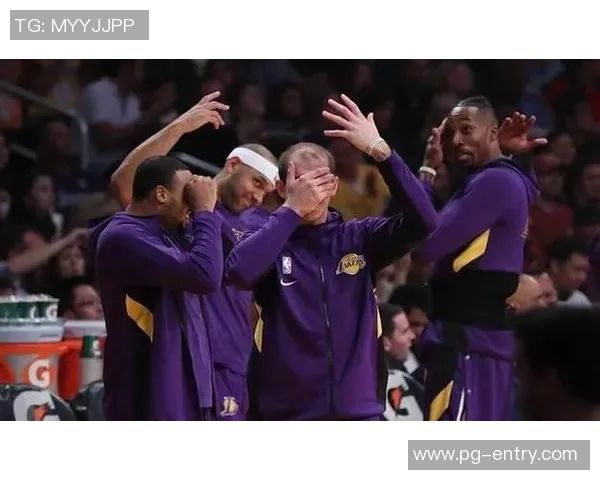 国王杯激战利物浦完胜波尔图争议判罚引发全场热议